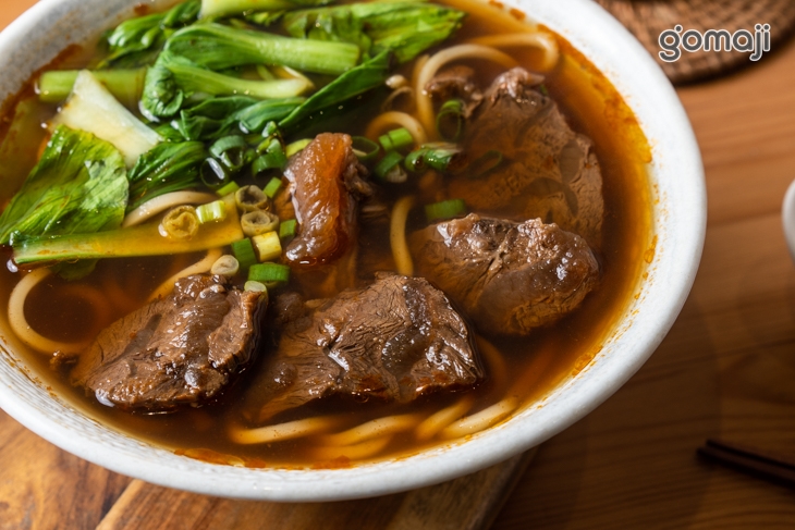 麻辣牛肉麵
