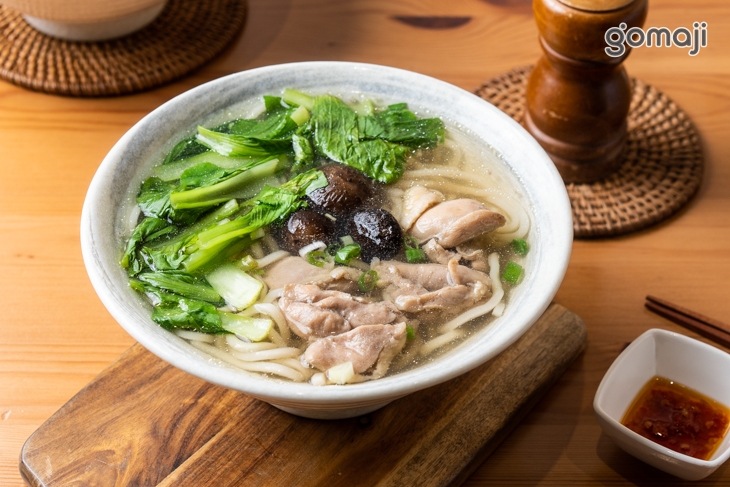 香菇雞腿麵