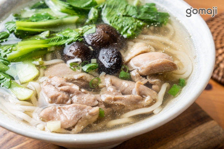 香菇雞腿麵
