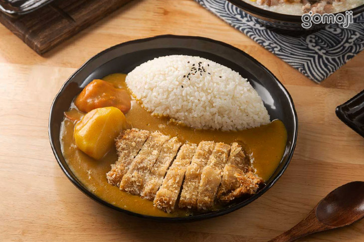  咖哩豬排飯