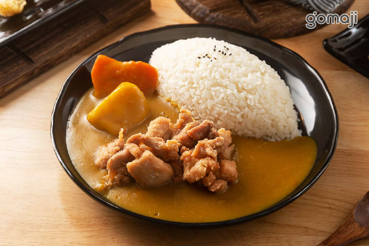 咖哩雞肉飯