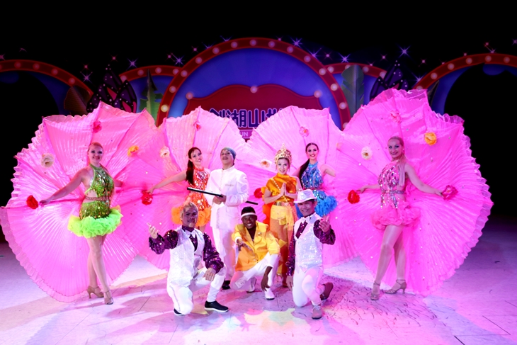 彩虹劇場-歡樂花樣嘉年華