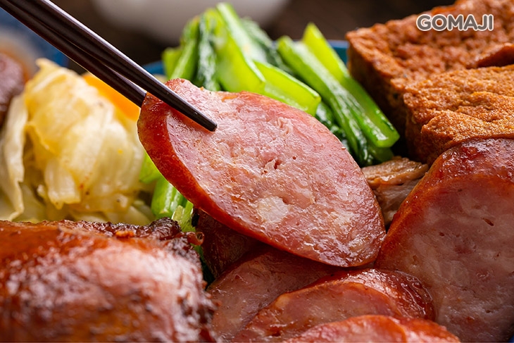 香腸雞腿飯