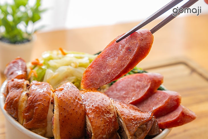 香腸雞腿飯