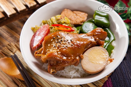 只要159元,即可享有【车头便当】怀念古早味双人套餐〈含(车头便当