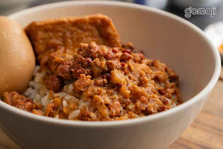 滷肉飯