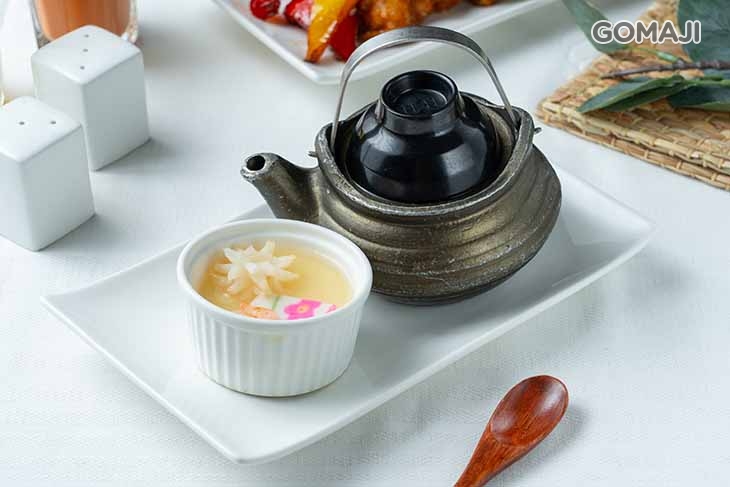 土瓶蒸／茶碗蒸