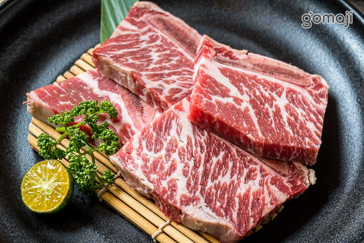 安格斯帶骨牛小排