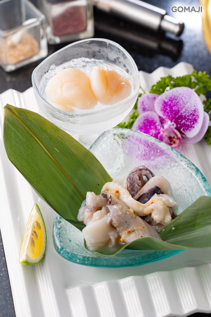 干貝(生食級)一份 + 香蒜軟絲一份