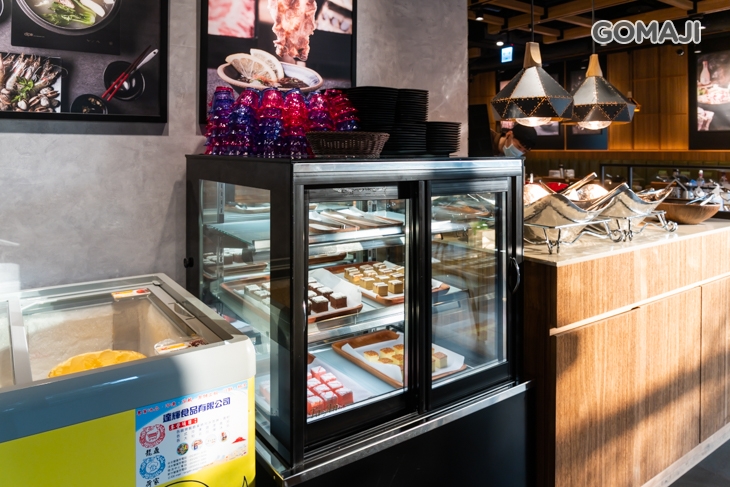 直火蒸 扁柏蒸食X鐵火鍋(台灣總店 新店店)