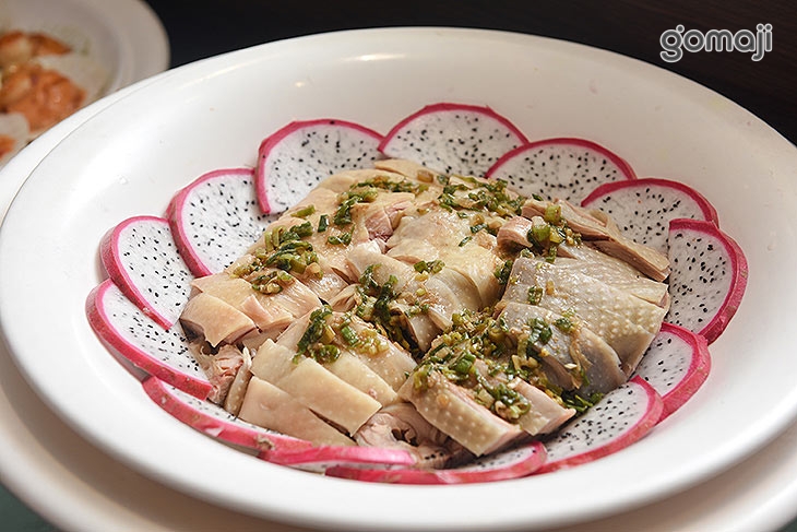 午餐自助百匯吃到飽