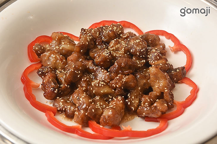 午餐自助百匯吃到飽