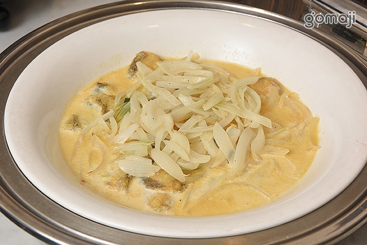 午餐自助百匯吃到飽