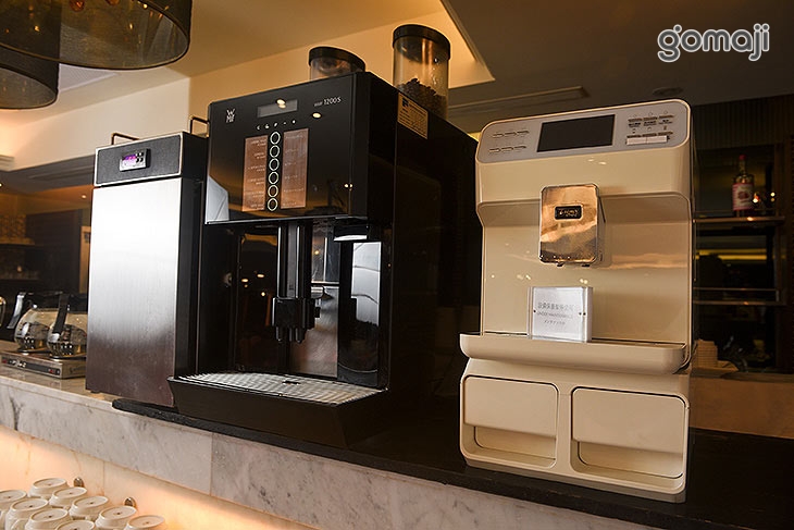  午餐自助百匯吃到飽 