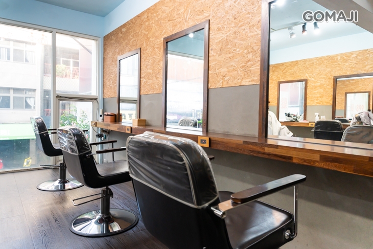 Gold% HAIR SALON