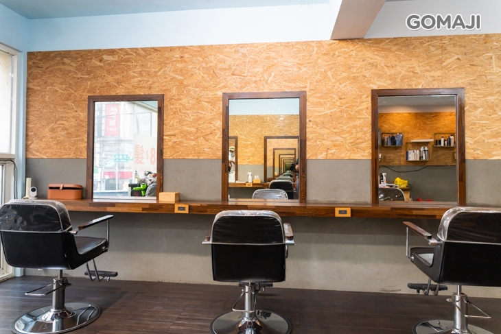 Gold% HAIR SALON