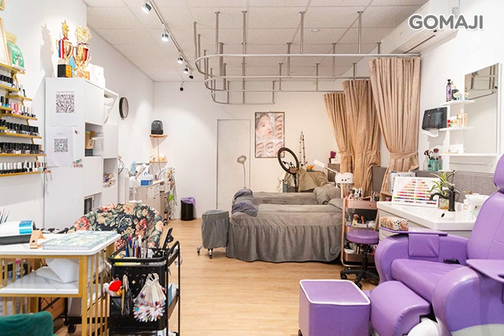 Kayla美甲美睫臉部SPA