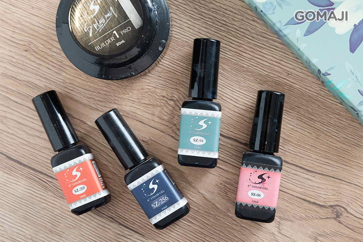 Kayla美甲美睫臉部SPA