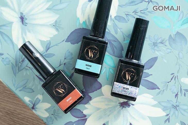 Kayla美甲美睫臉部SPA