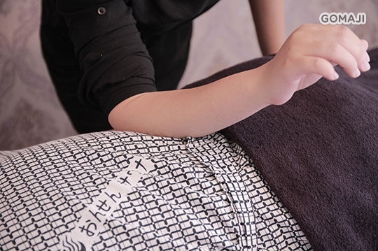  獨特手技全身鬆筋指壓