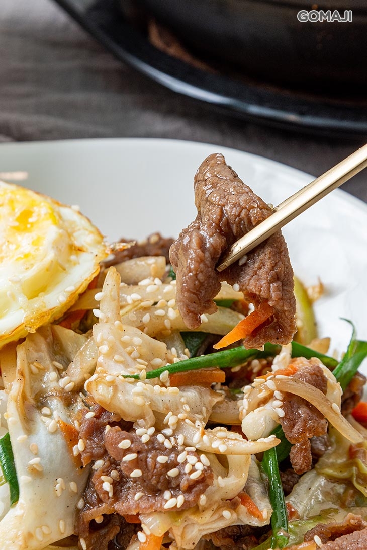 烤牛肉飯