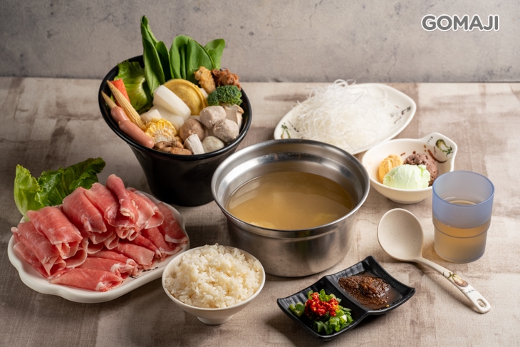 酸菜白肉鍋+香草豬五花