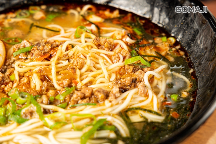 陽春麵：湯