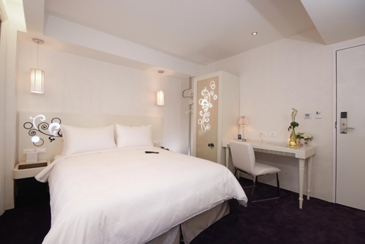 商務客房(一大床)