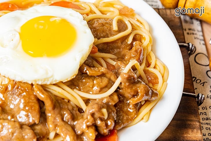 蠔油牛扒撈麵