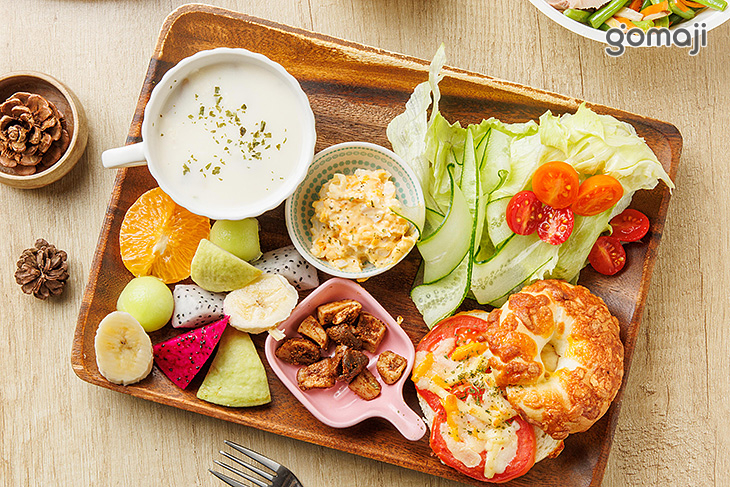 自家製貝果佐烤番茄