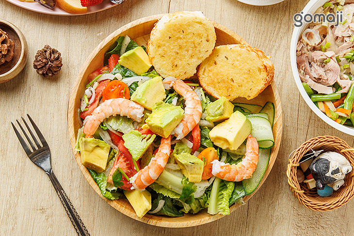 酪梨鮮蝦沙拉