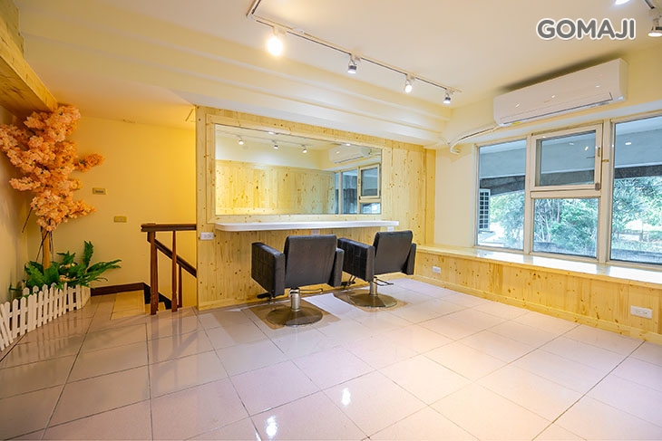 黃大衛美髮沙龍(龍岡一店)