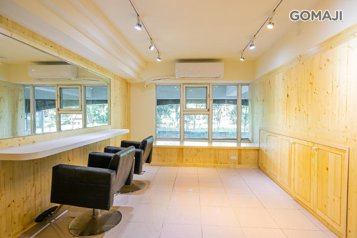 黃大衛美髮沙龍(龍岡一店)