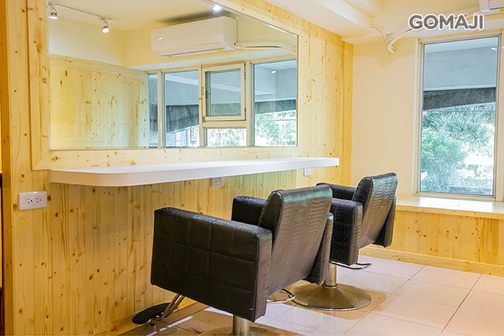 黃大衛美髮沙龍(龍岡一店)