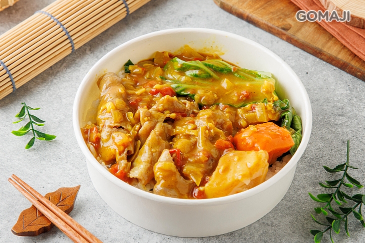 咖哩牛肉飯