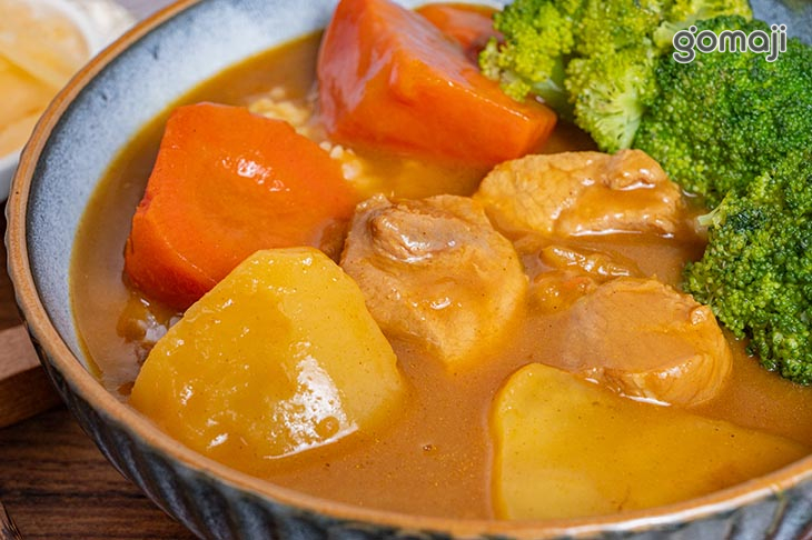 豬肉燉咖哩飯