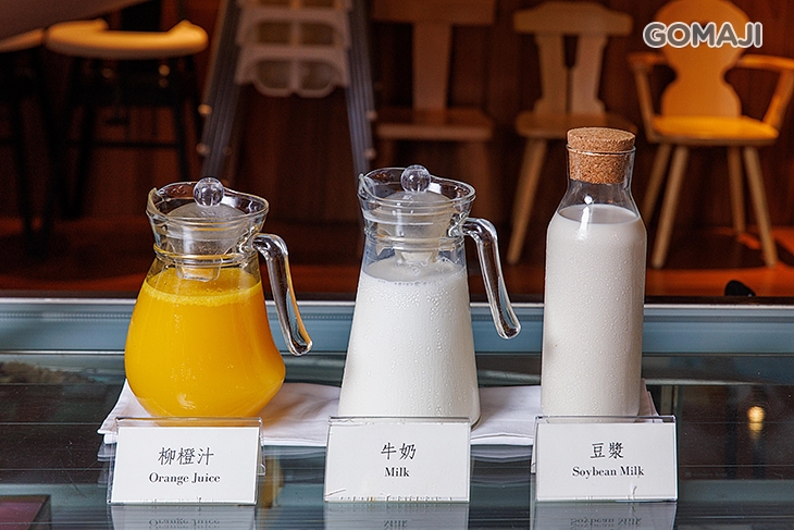各式飲品