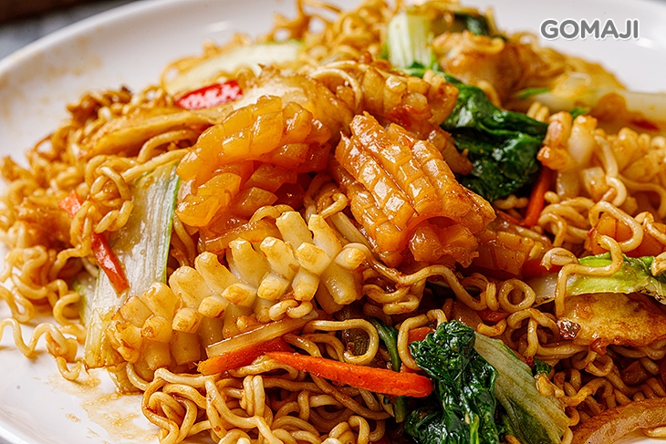 XO醬海鮮公仔麵