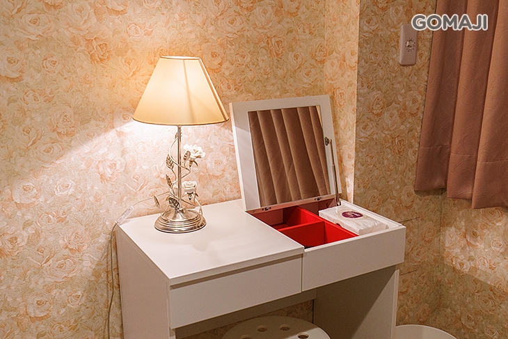 BEAUTY&WHITE 白富美Spa