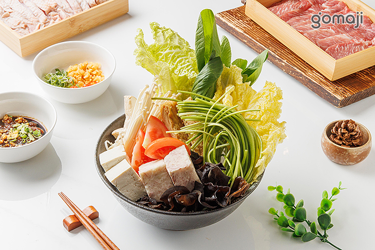 去骨土雞腿排套餐-乾鍋麻辣湯底