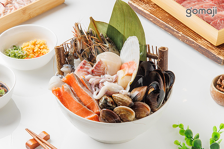 海鮮總匯套餐-火瞳雞湯底