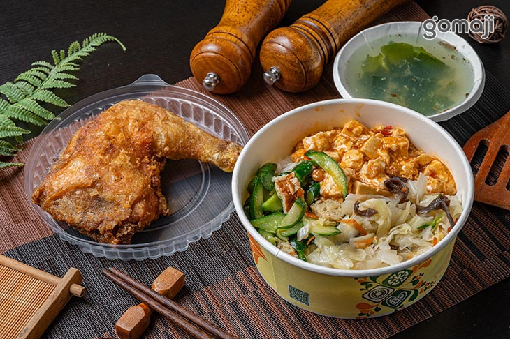 酥炸雞腿便當