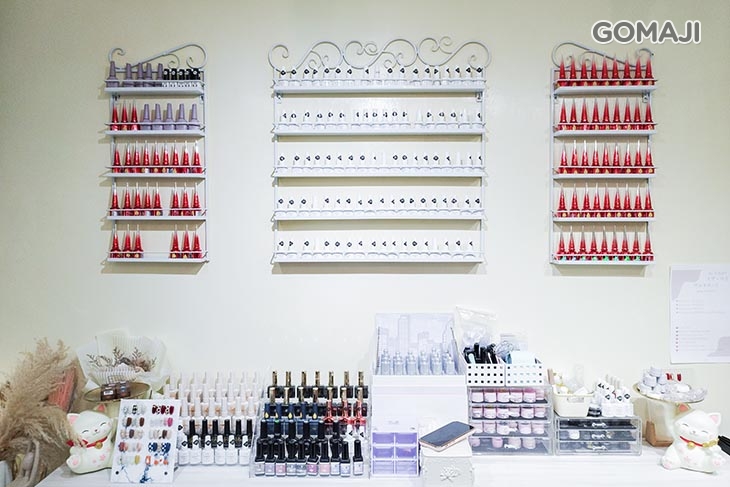 Mo手Mo腳美甲工作室  