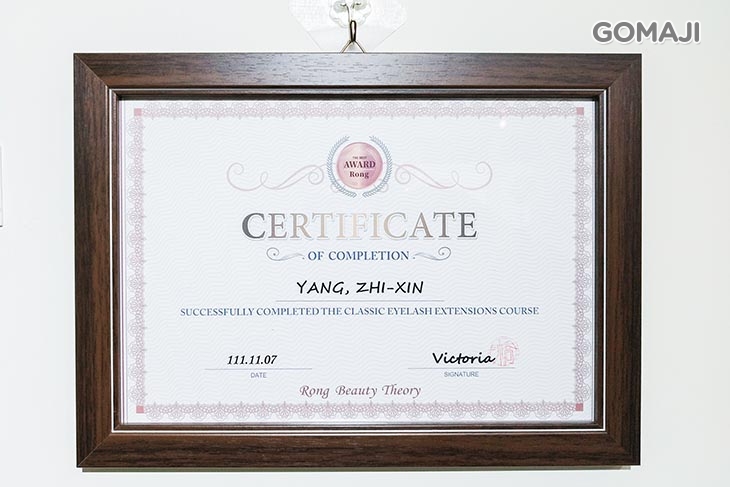 Mo手Mo腳美甲工作室  