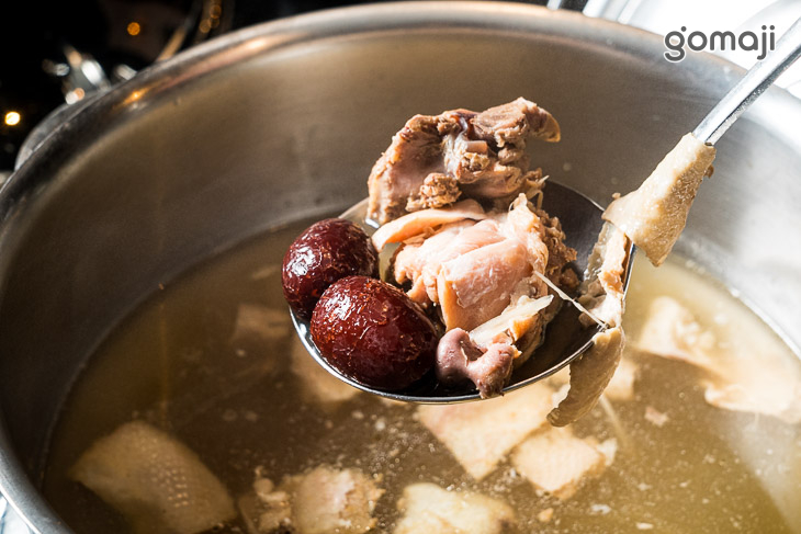 當歸枸杞香菇雞湯