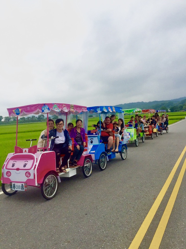 (波利卡通)四人電動車