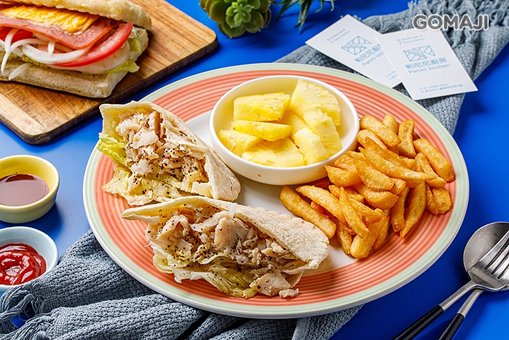 煙燻雞肉&口袋餅Pita