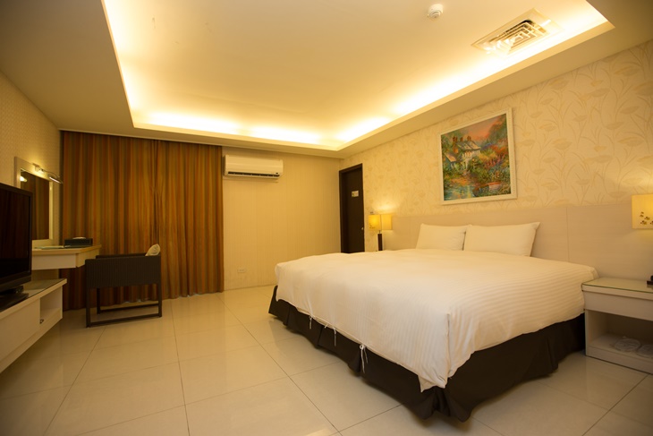  精緻(一大床)雙人房    