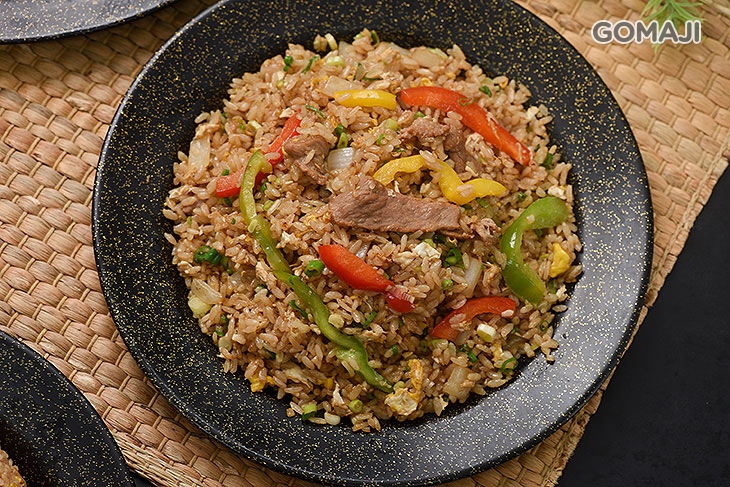 彩椒牛肉炒飯