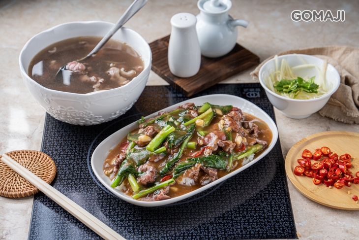 牛肉燴飯